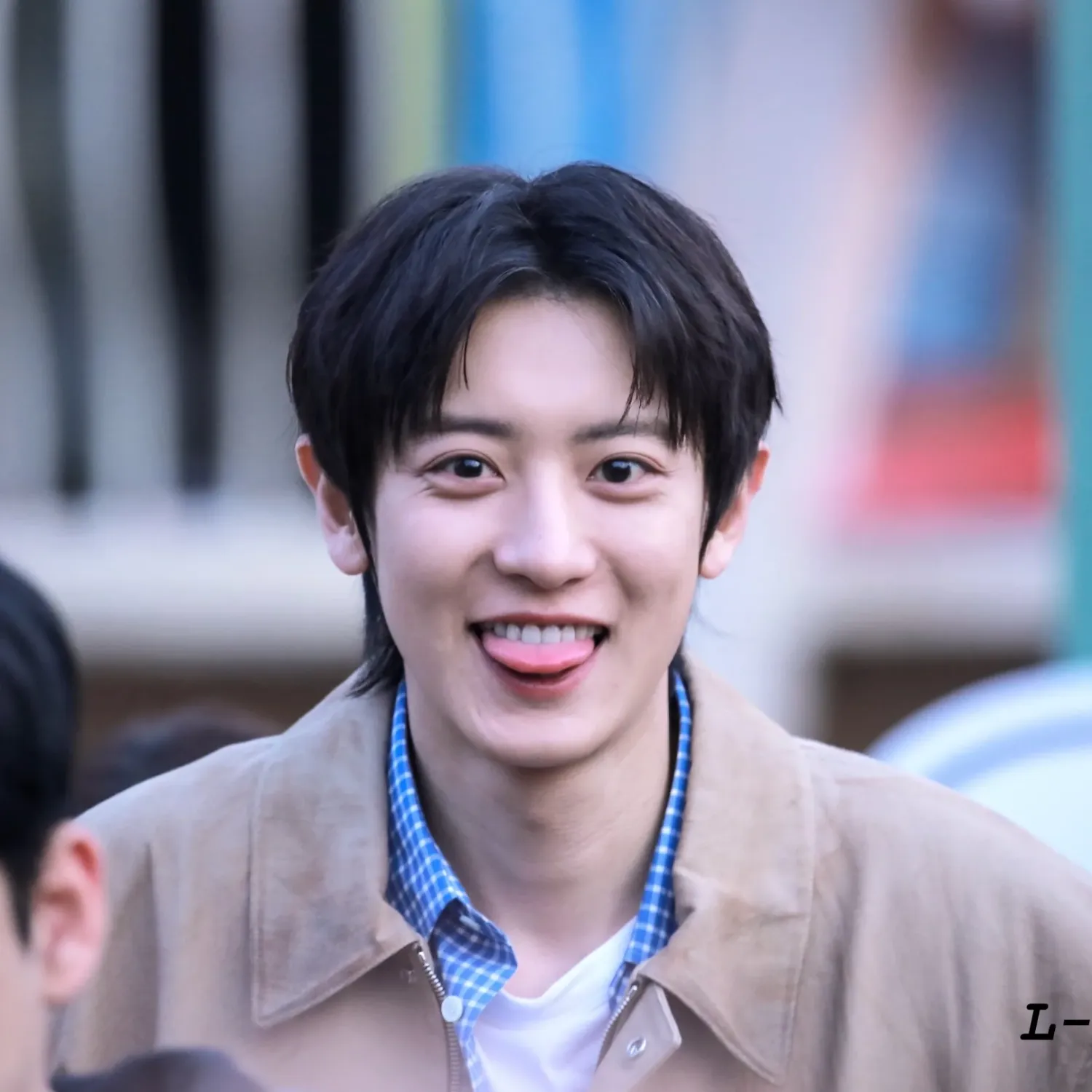 A moment captured by Chanyeol (EXO)'s fan