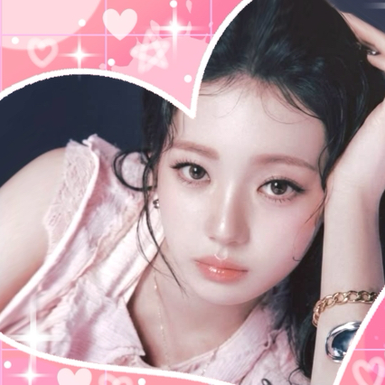 Latest photo of Rora (BABYMONSTER)