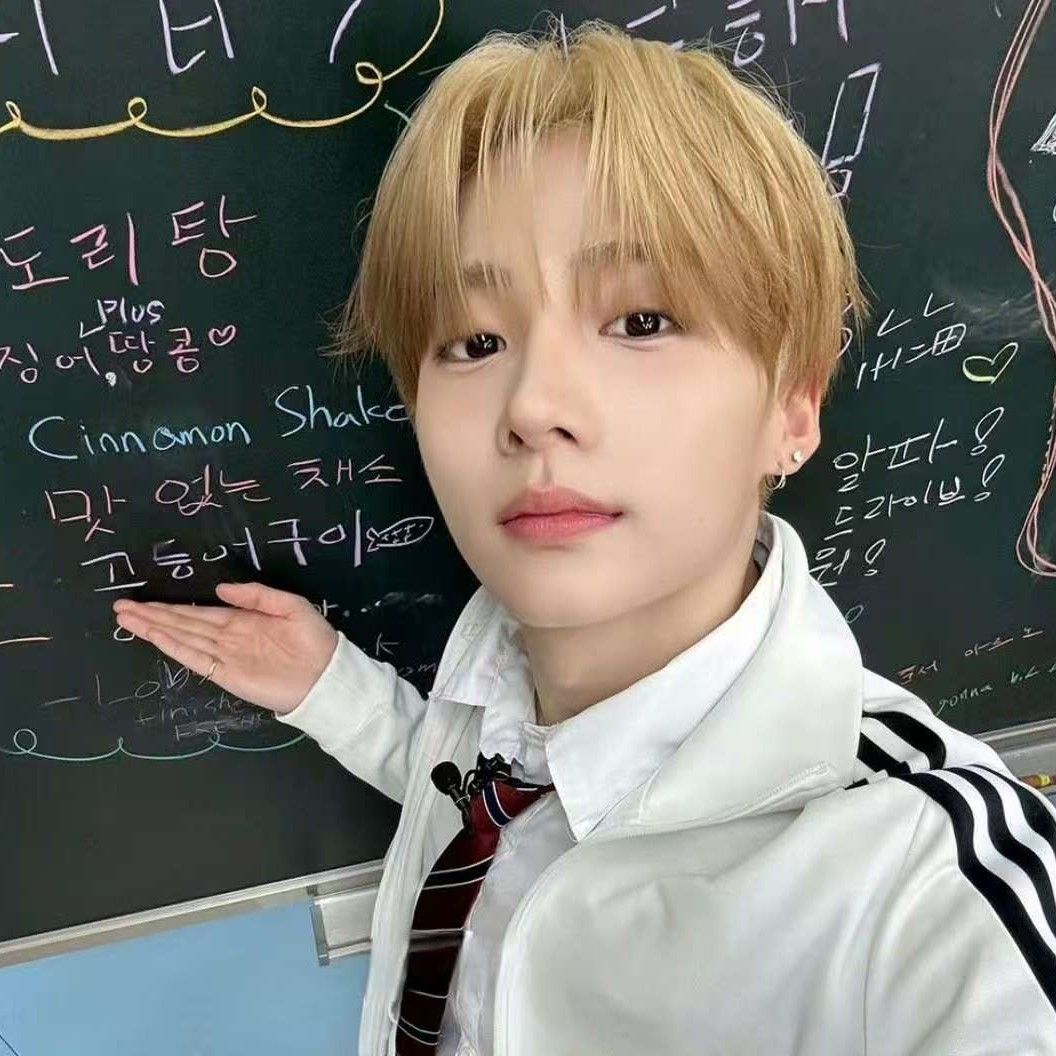 A moment captured by Lee Sangwon (ALPHA DRIVE ONE)'s fan