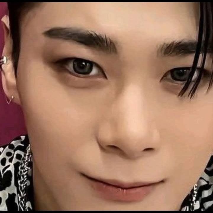 Behind-the-scenes cut of Moonbin (ASTRO)