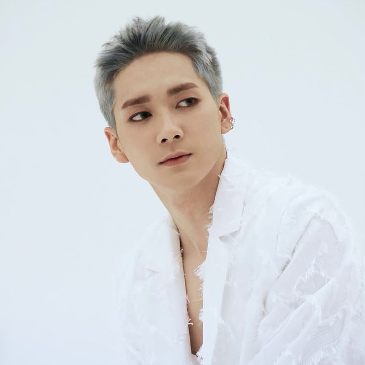 Behind-the-scenes cut of Aron