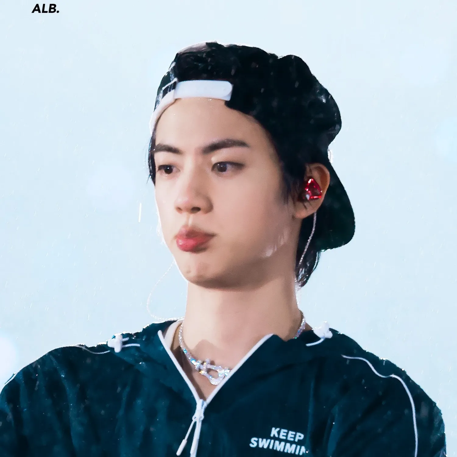 Foto terbaru Jin (BTS)