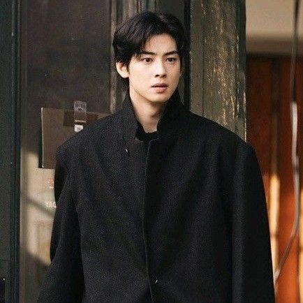 Recent activity shot of Eunwoo (ASTRO)