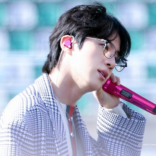 Potret di balik layar Jin (BTS)