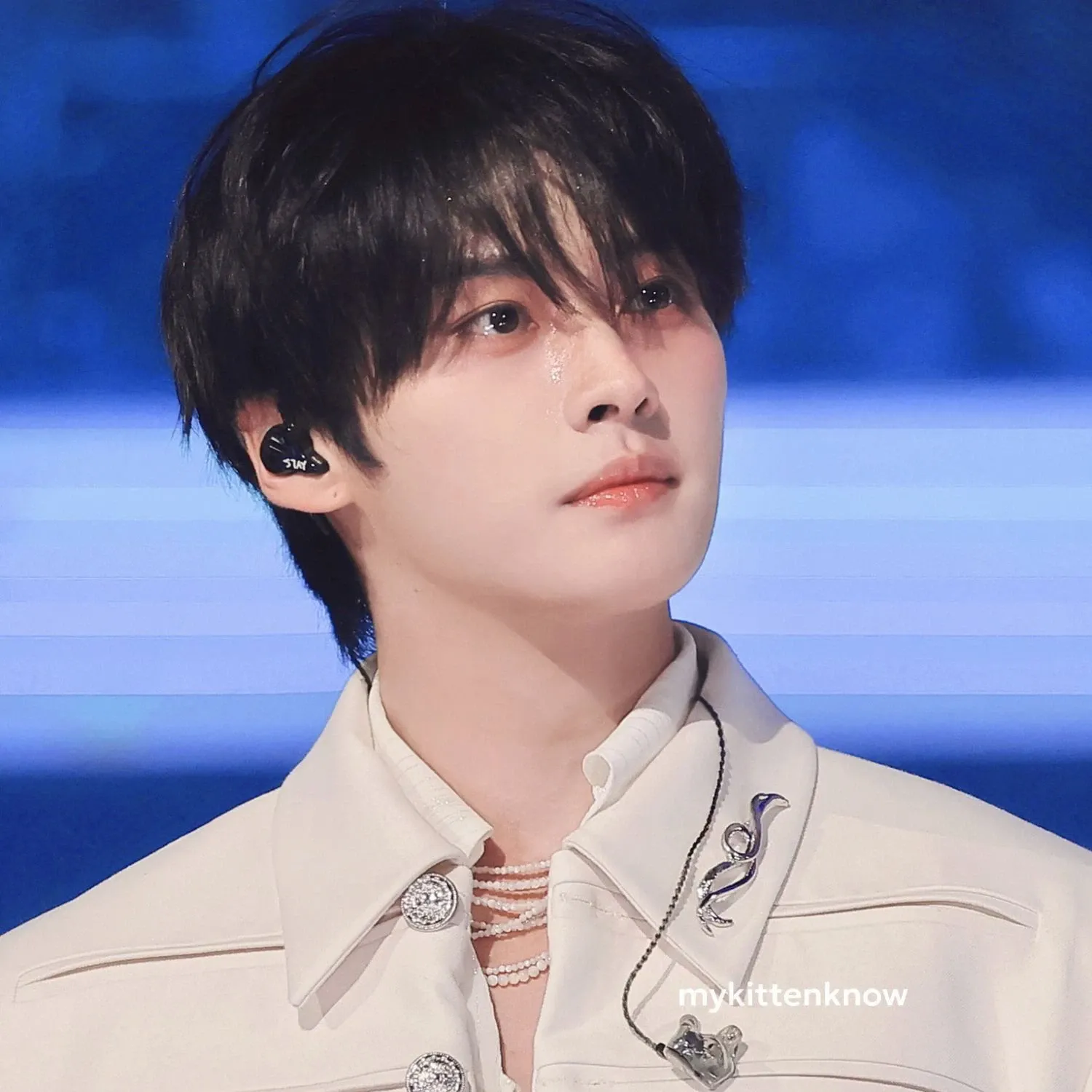 A moment captured by Lee Know (Stray Kids)'s fan