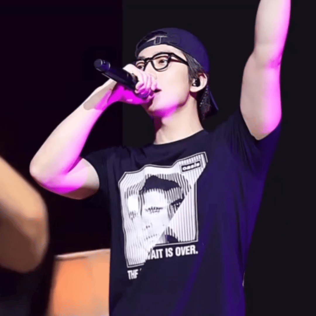 Behind-the-scenes cut of Hwiyoung (SF9)