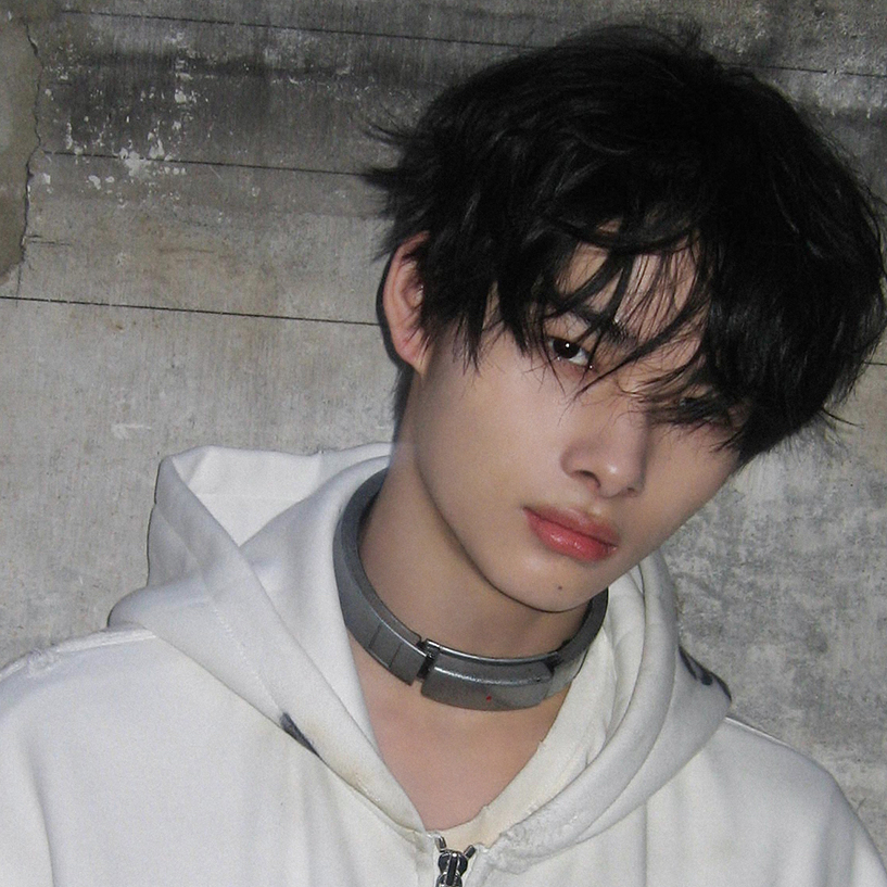 Foto aktivitas terbaru NI-KI (ENHYPEN)