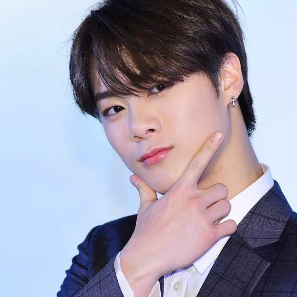 Behind-the-scenes cut of Moonbin (ASTRO)