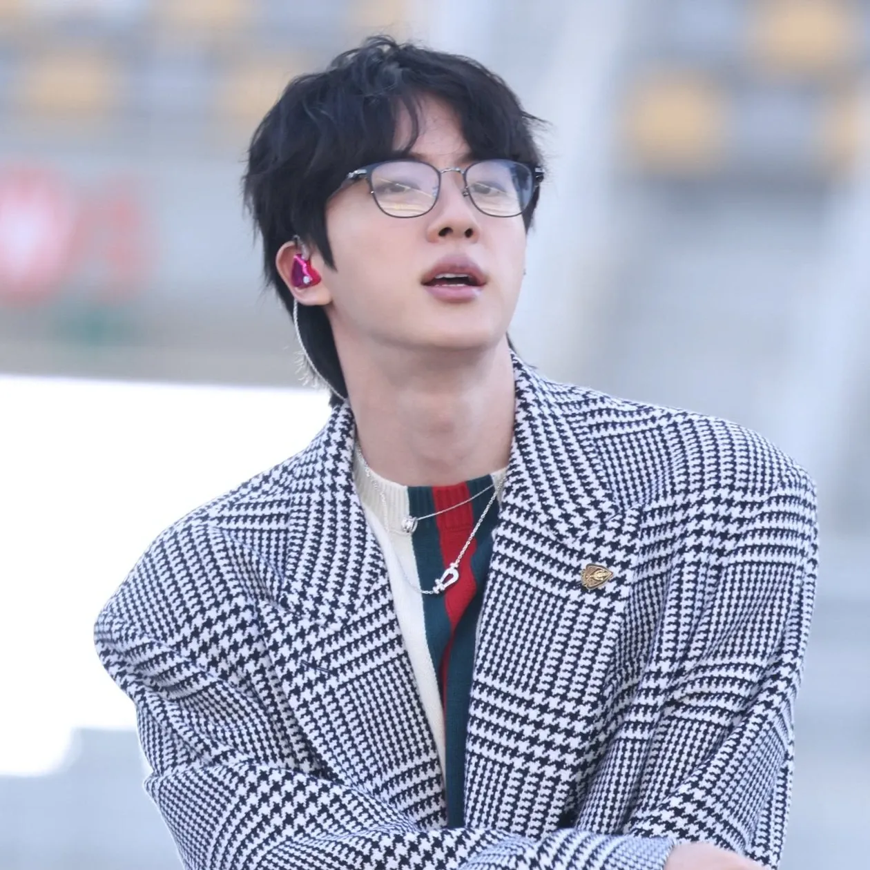 Foto aktivitas terbaru Jin (BTS)