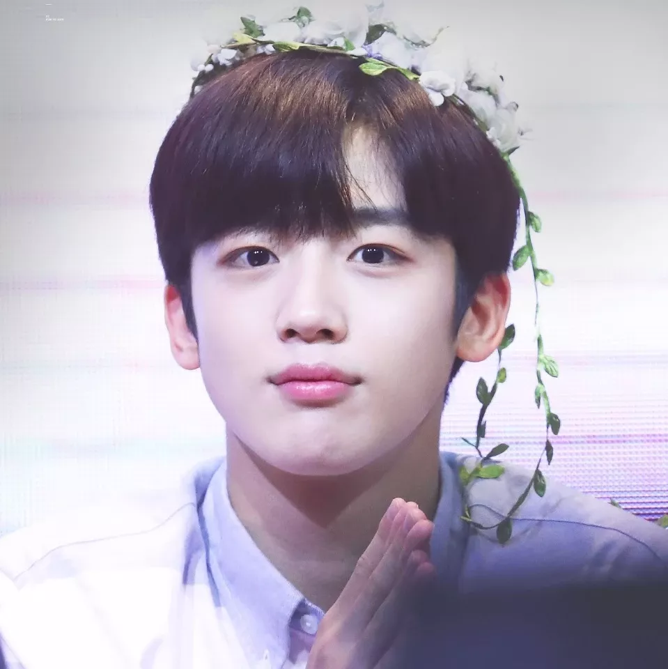 Latest photo of Kim Yohan (WEi)
