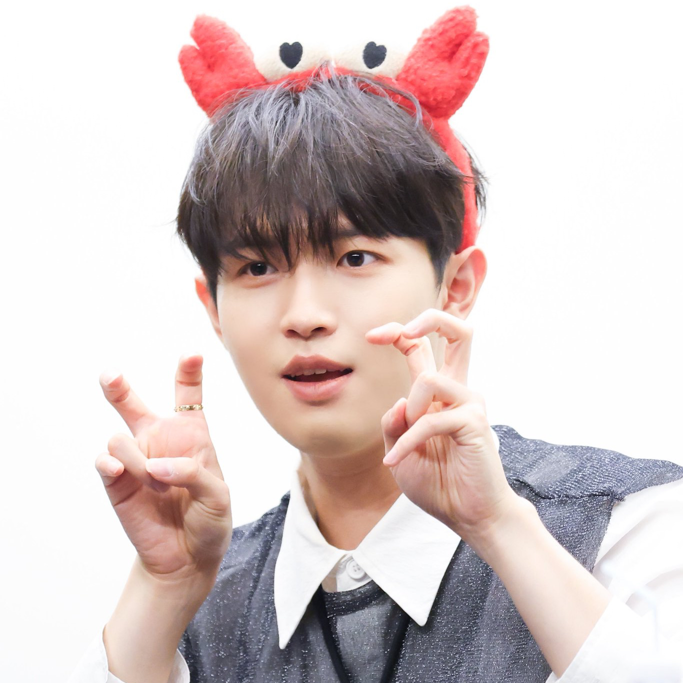 Potret di balik layar Kim Jaehwan