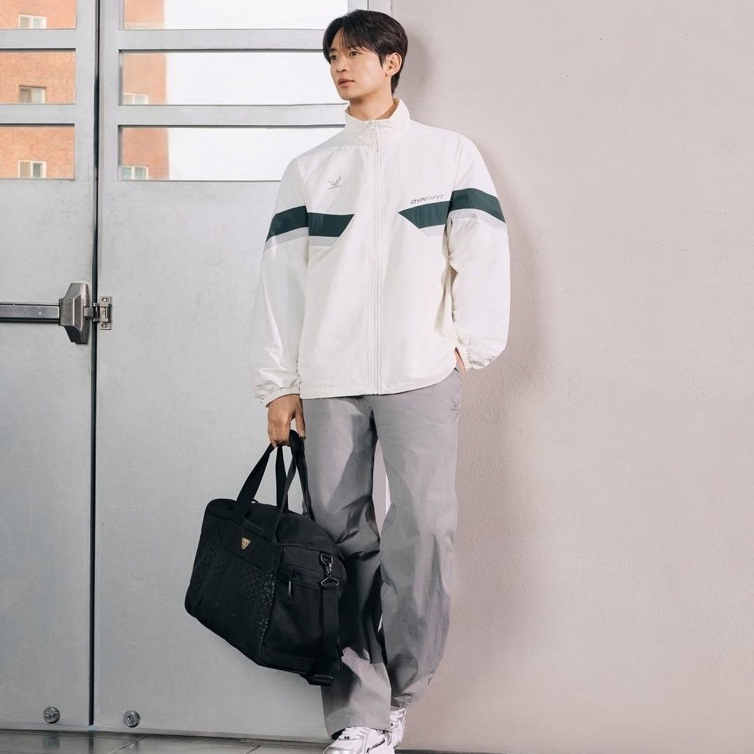 A moment captured by Minho (SHINee)'s fan