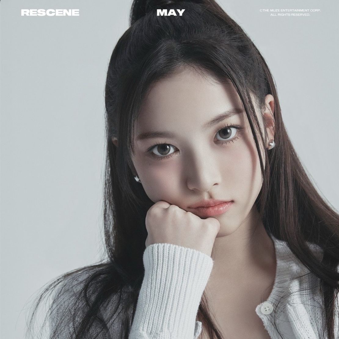 A moment captured by May (RESCENE)'s fan