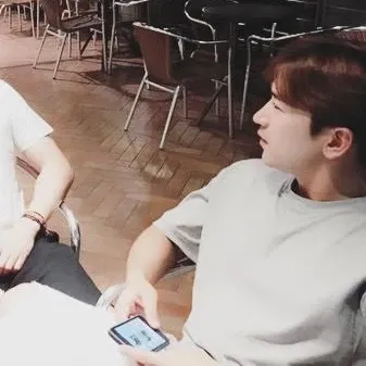 A moment captured by Lee Minwoo (SHINHWA)'s fan