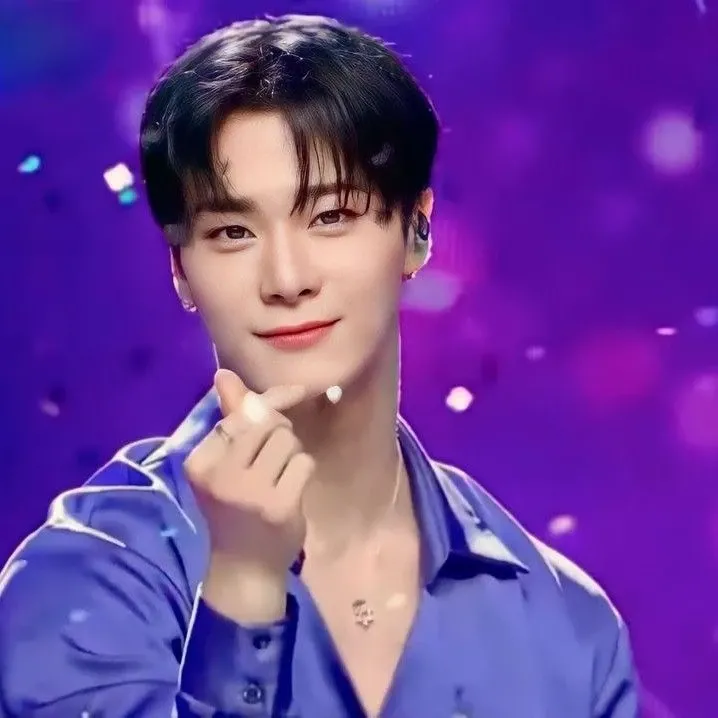 Recent activity shot of Moonbin (ASTRO)