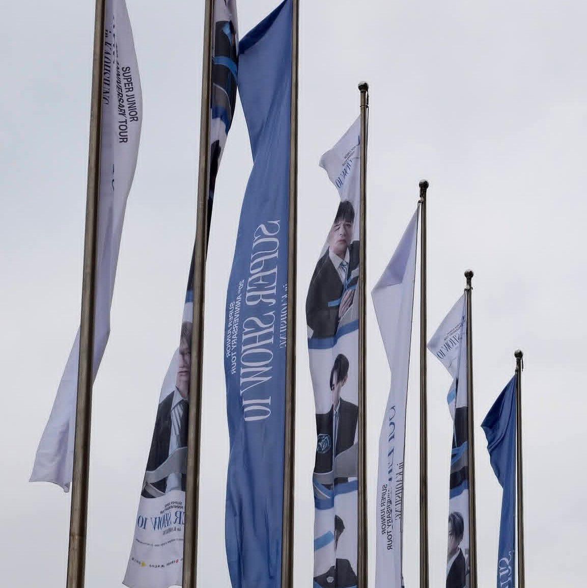 Super Juniorの舞台裏ショット