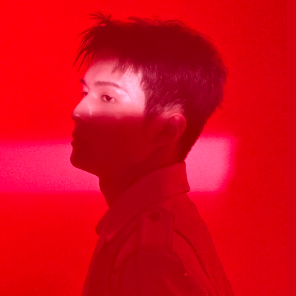 Signature photo of Ugeon (WHIB) capturing their charm