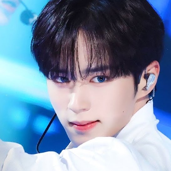 Recent activity shot of Kim Junseo (ALPHA DRIVE ONE)