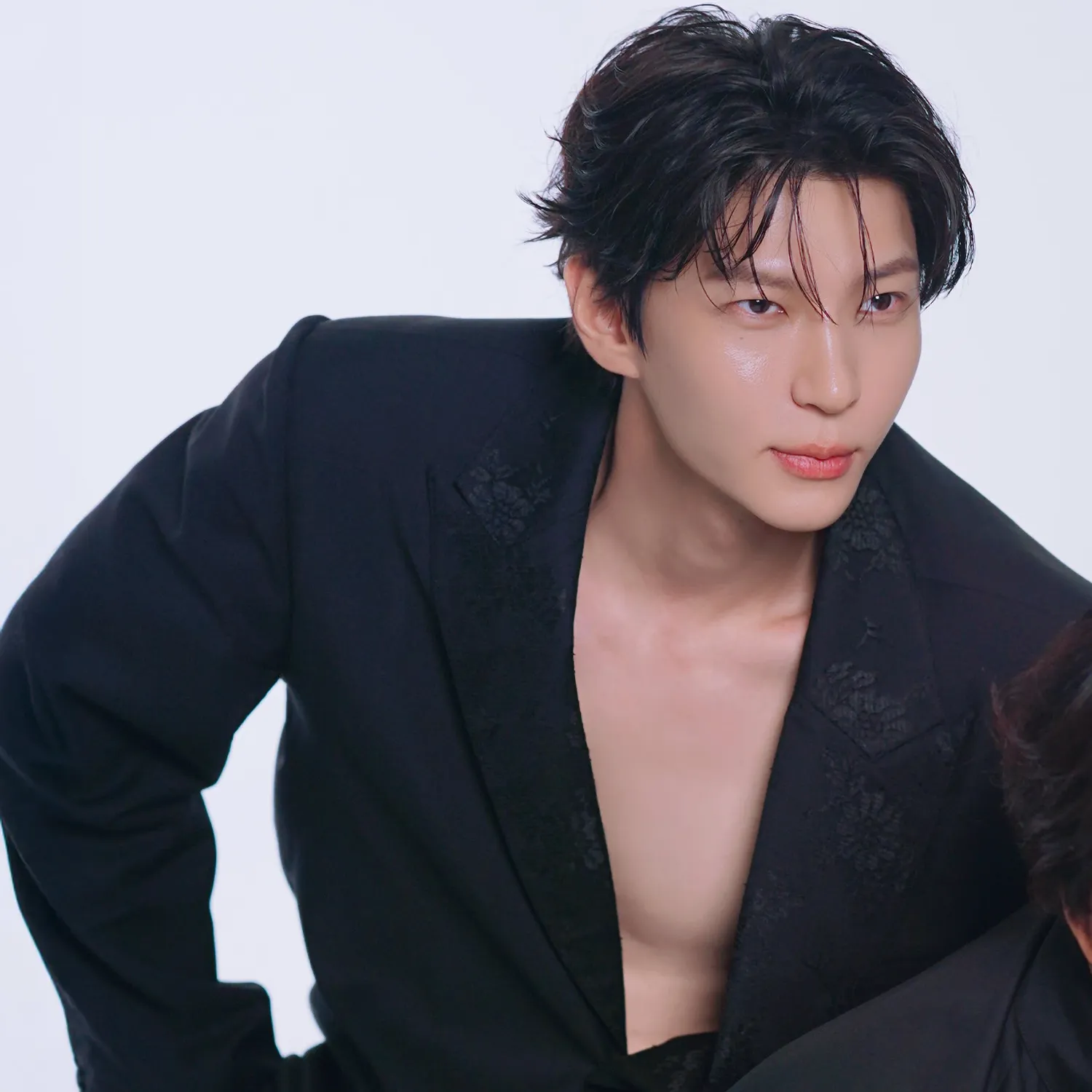 Behind-the-scenes cut of VIXX