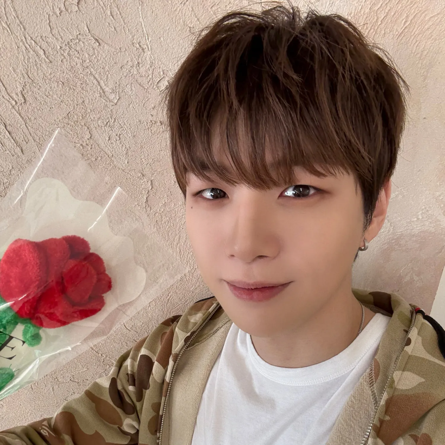 Recent activity shot of Kang Daniel