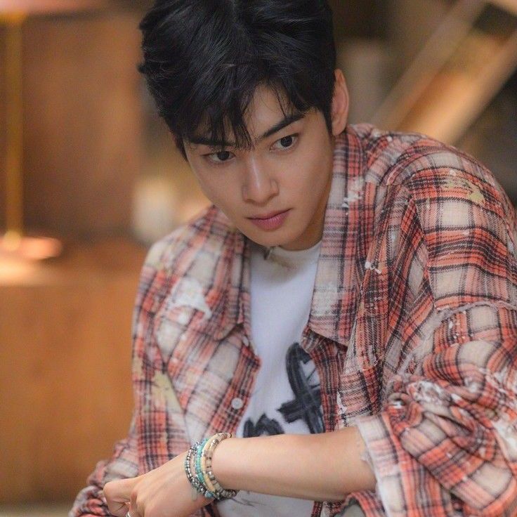 A moment captured by Eunwoo (ASTRO)'s fan