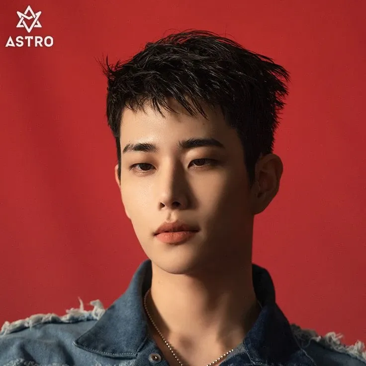 Latest photo of MJ (ASTRO)