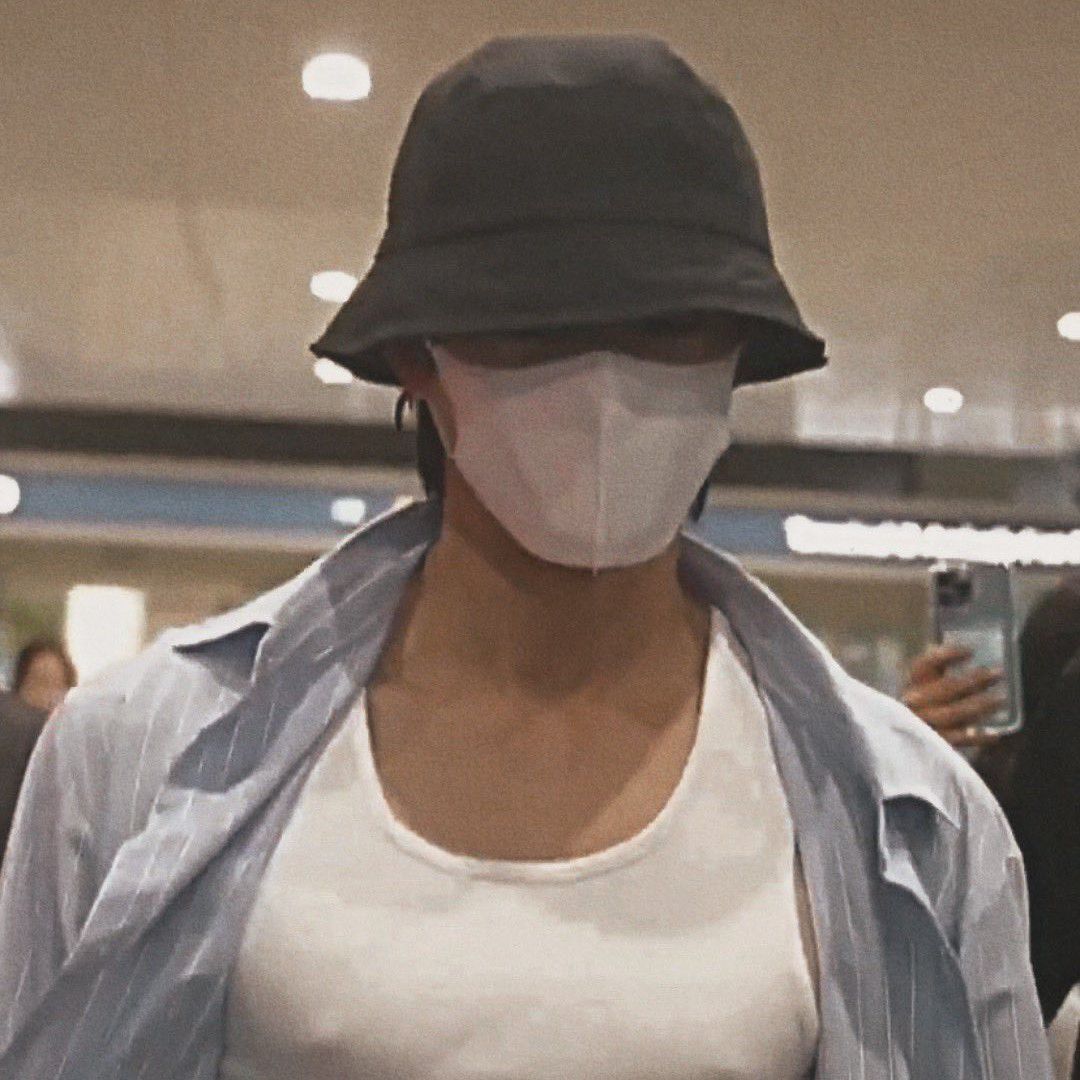 Behind-the-scenes cut of Eunwoo (ASTRO)