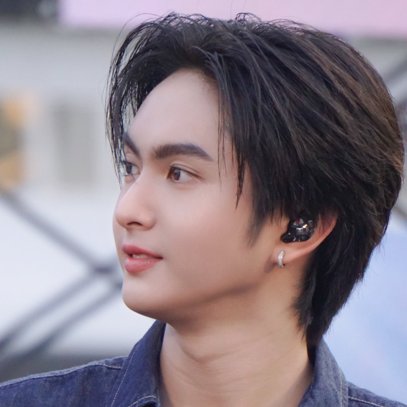 Recent activity shot of Copper (BUS)