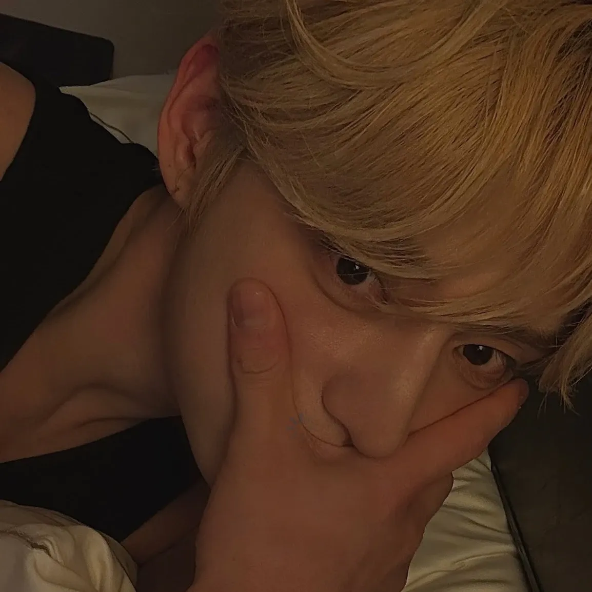 金地雄 (ZEROBASEONE)的幕後花絮