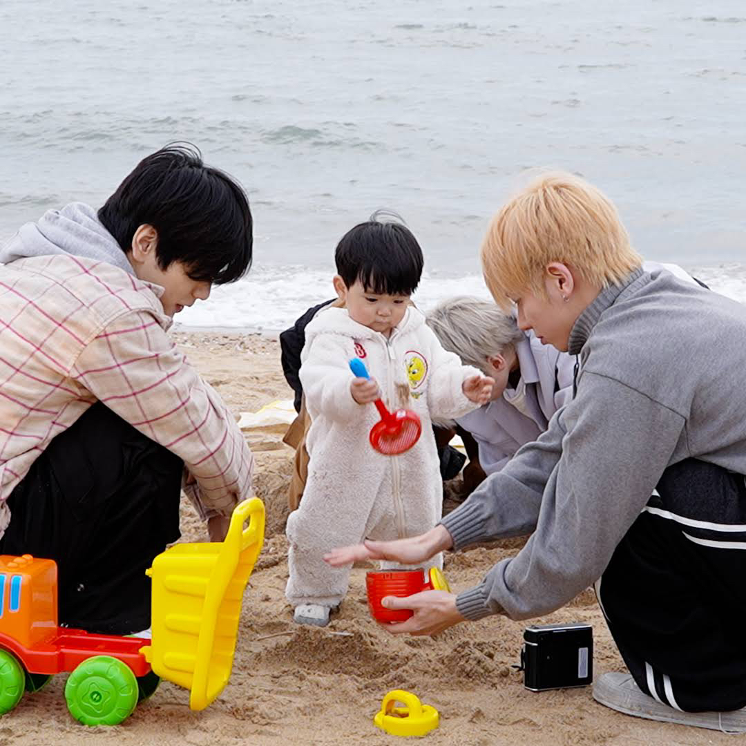 투모로우바이투게더의 비하인드 컷