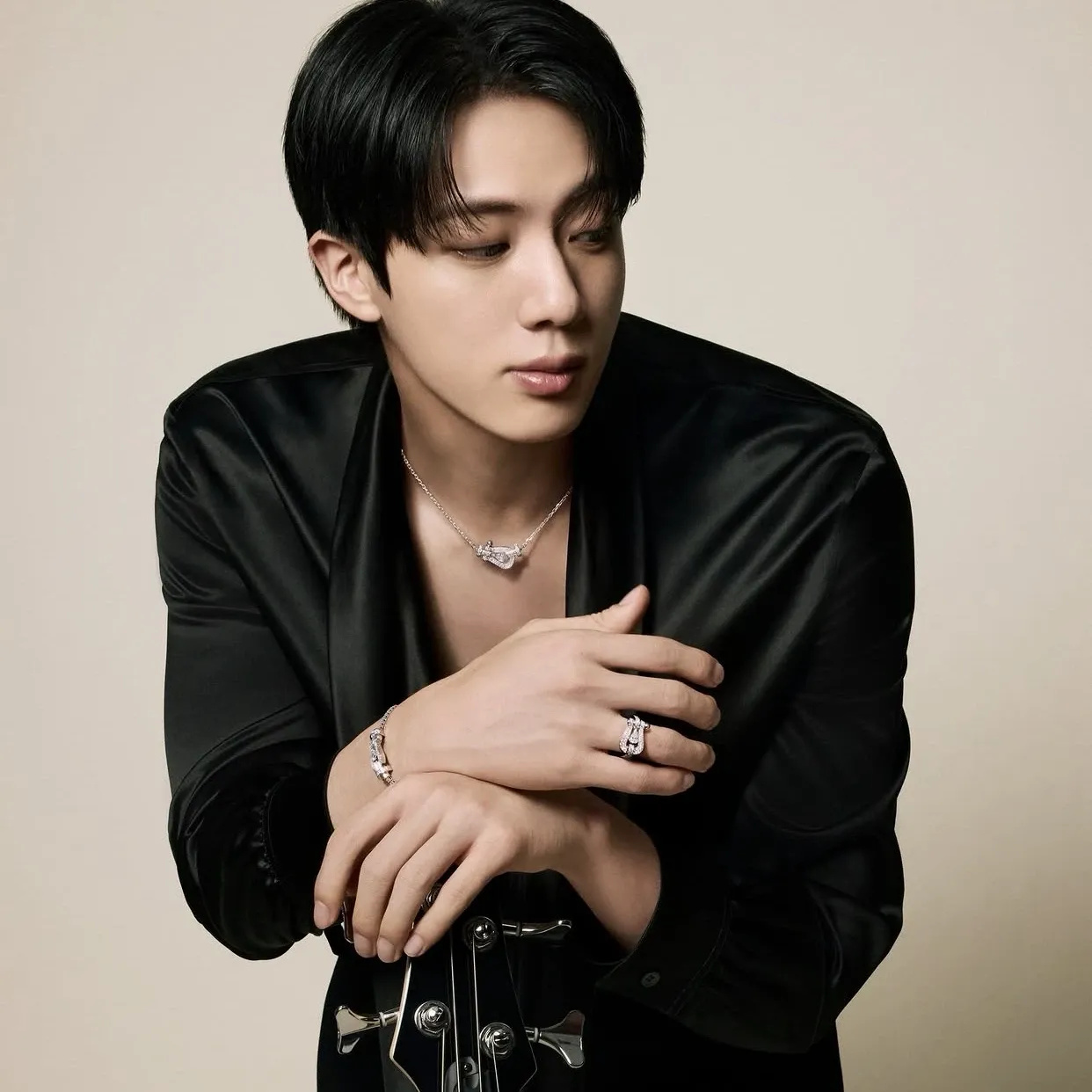 Momen yang diabadikan oleh penggemar Jin (BTS)