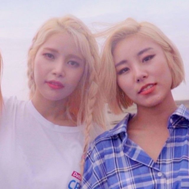 마마무의 최신 사진