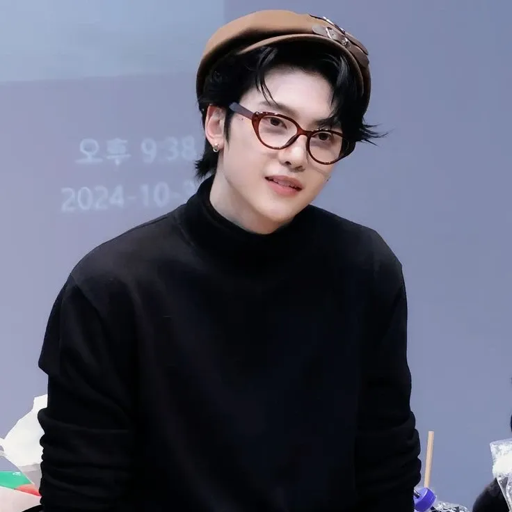 Recent activity shot of Seok Matthew (ZEROBASEONE)