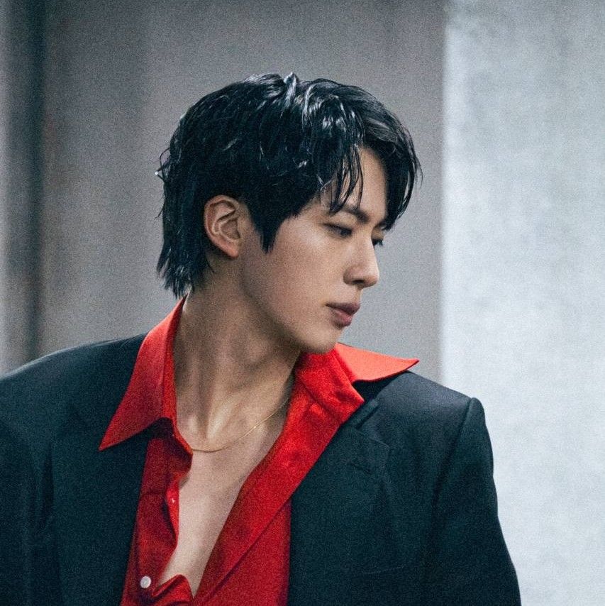 Foto terbaru Jin (BTS)