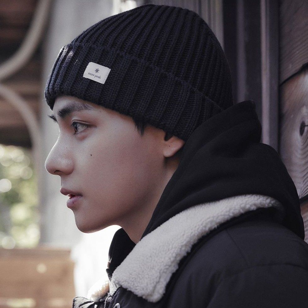 Latest photo of V (BTS)