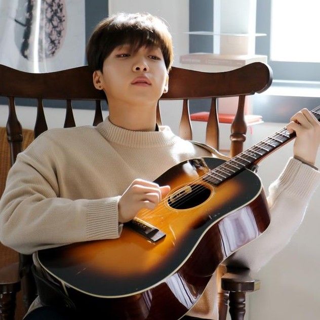 Recent activity shot of Jeong Sewoon