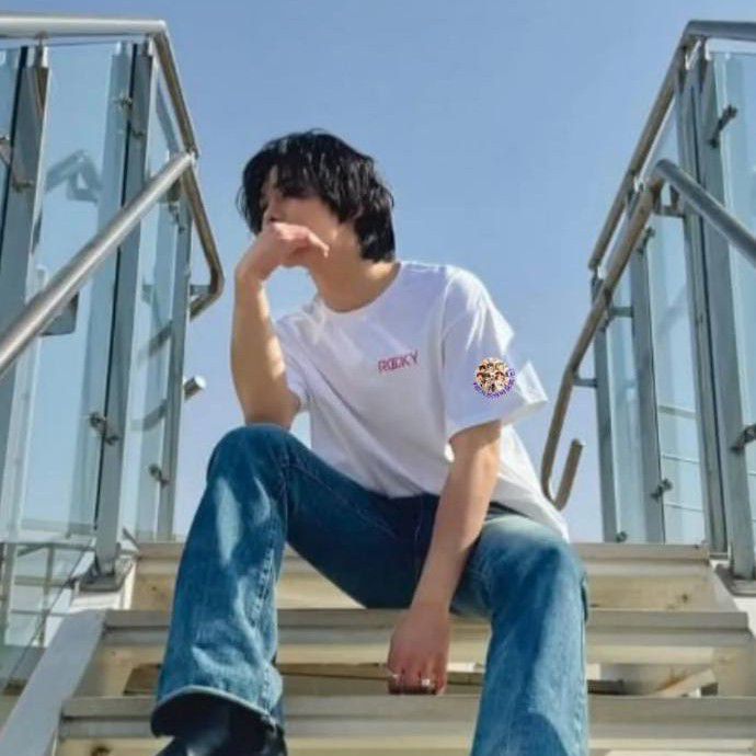 Behind-the-scenes cut of Rocky