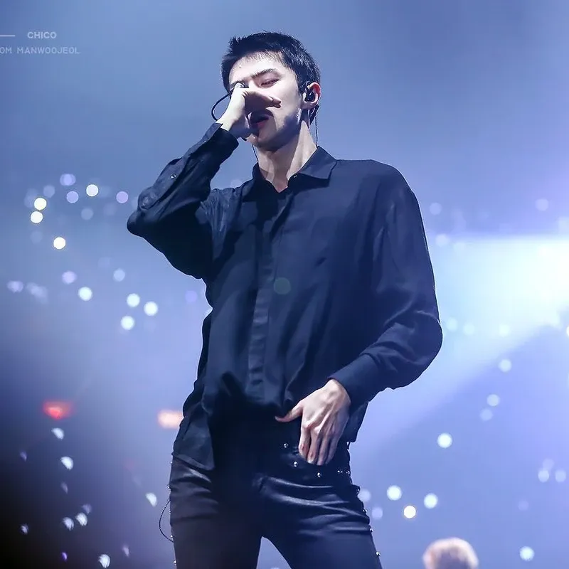 A moment captured by EXO's fan