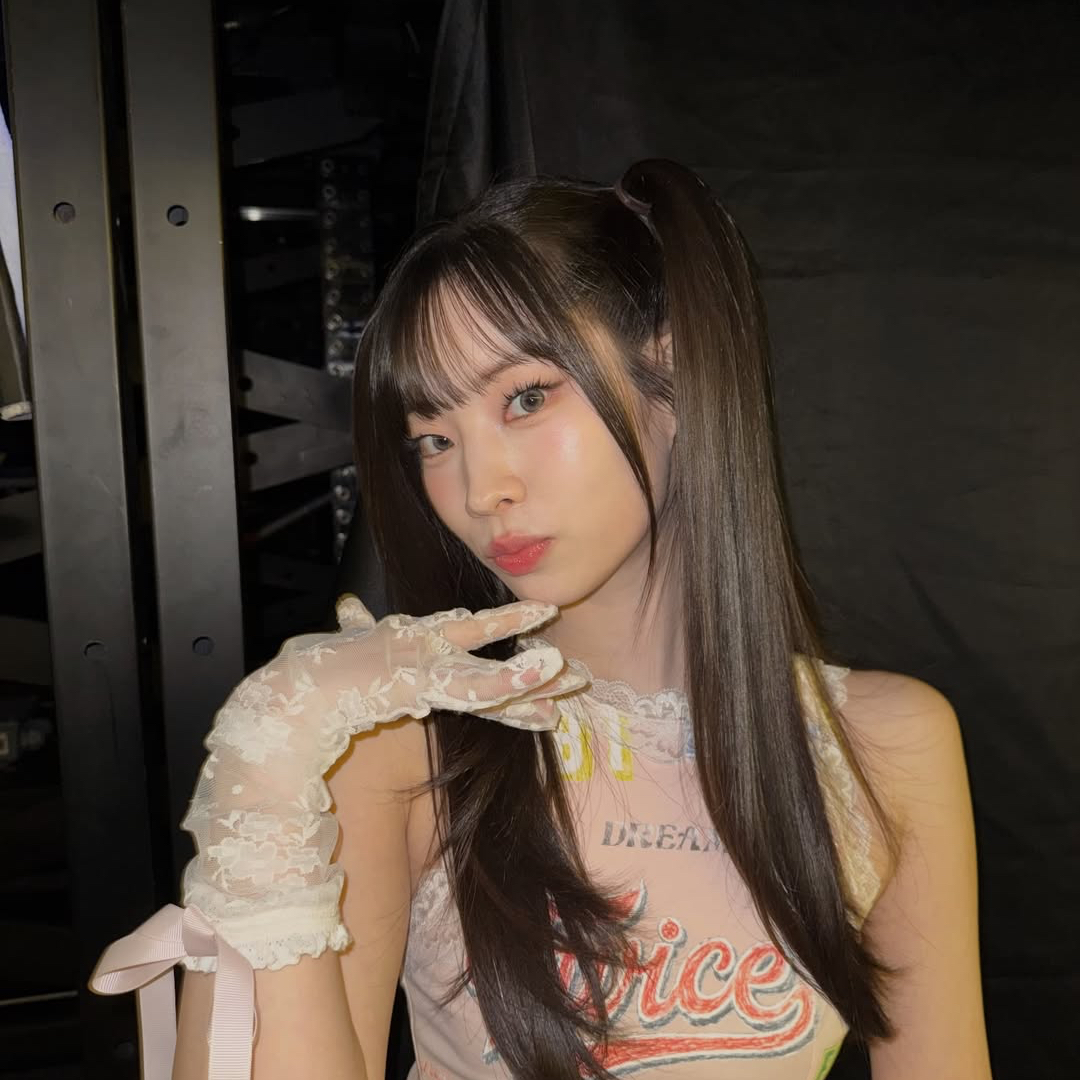 다현 (TWICE) 최근 활동샷