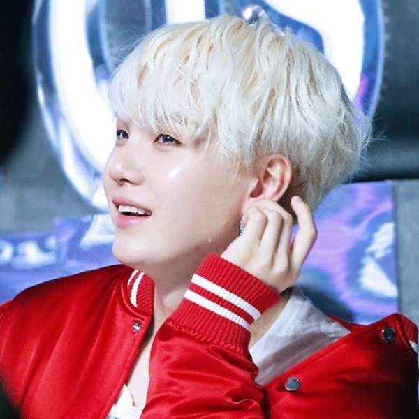 SUGA (BTS)の最近の活動写真