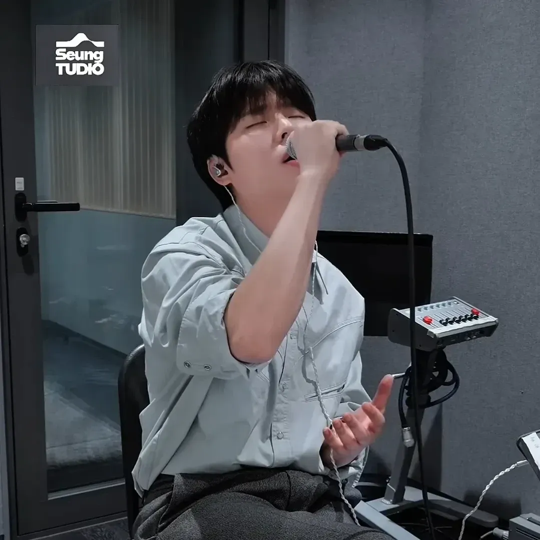 Behind-the-scenes cut of Jung Seunghwan