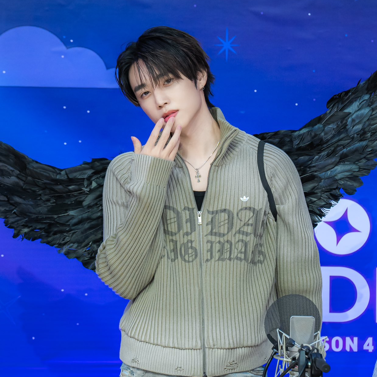 A moment captured by Sunwoo (THE BOYZ)'s fan