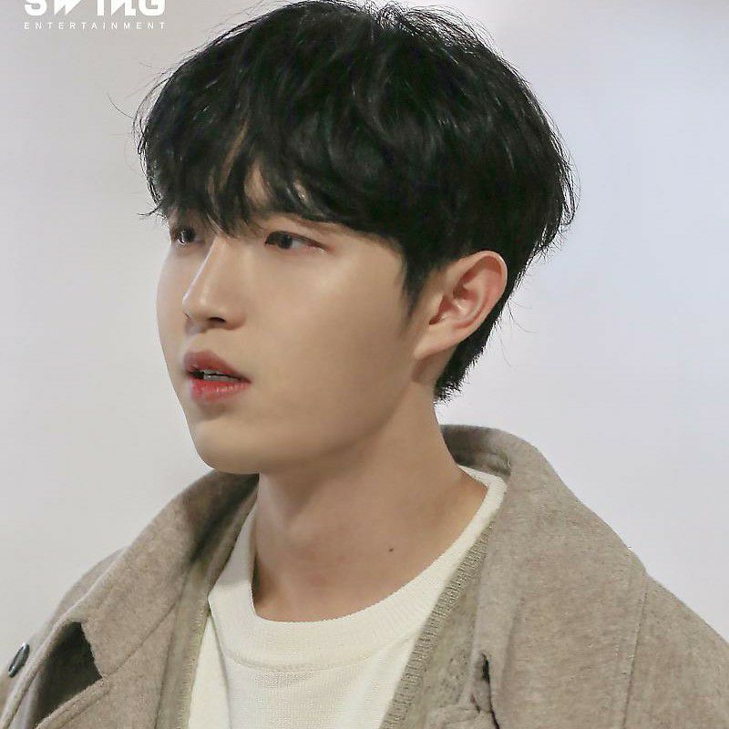 Foto aktivitas terbaru Kim Jaehwan