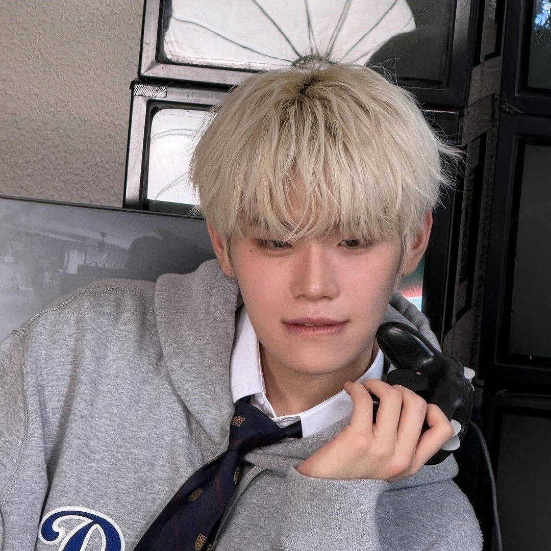 Latest photo of Kim Taerae (ZEROBASEONE)