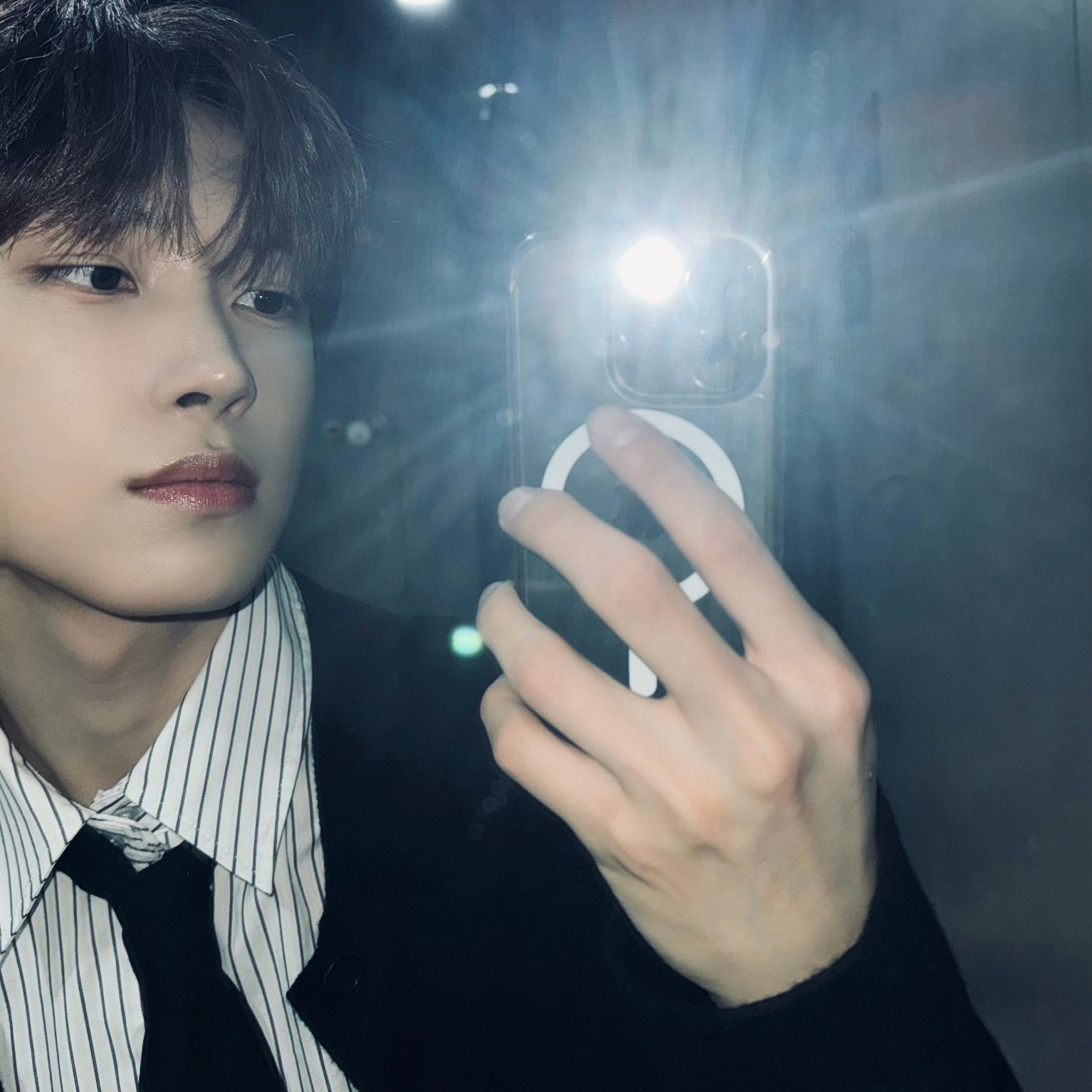 A moment captured by Kim Geonwoo (ALPHA DRIVE ONE)'s fan