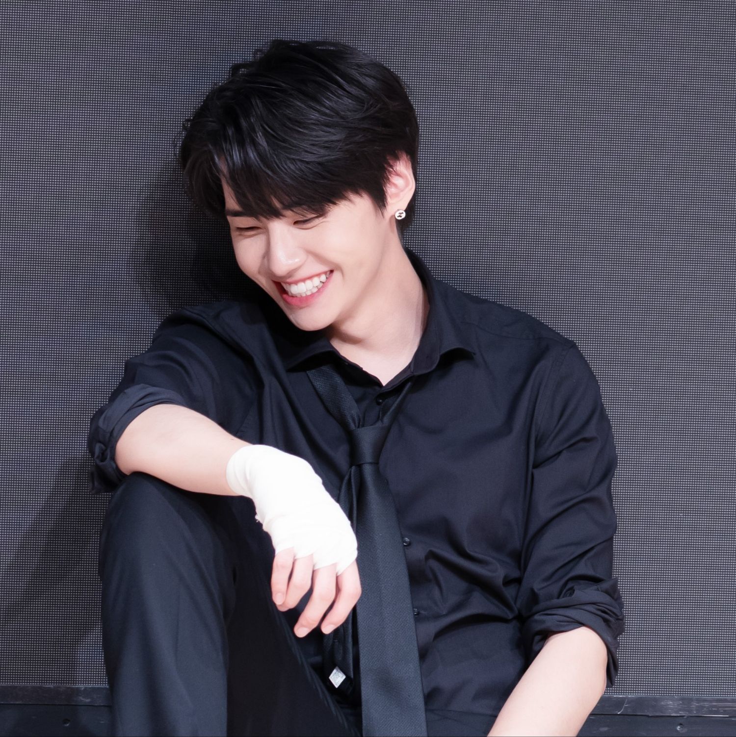 A moment captured by Lee Jinhyuk's fan