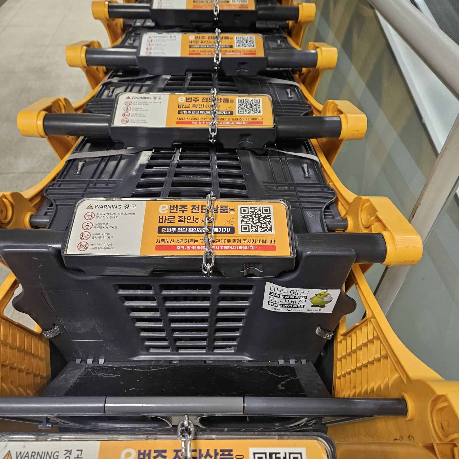 TWICE 최근 활동샷