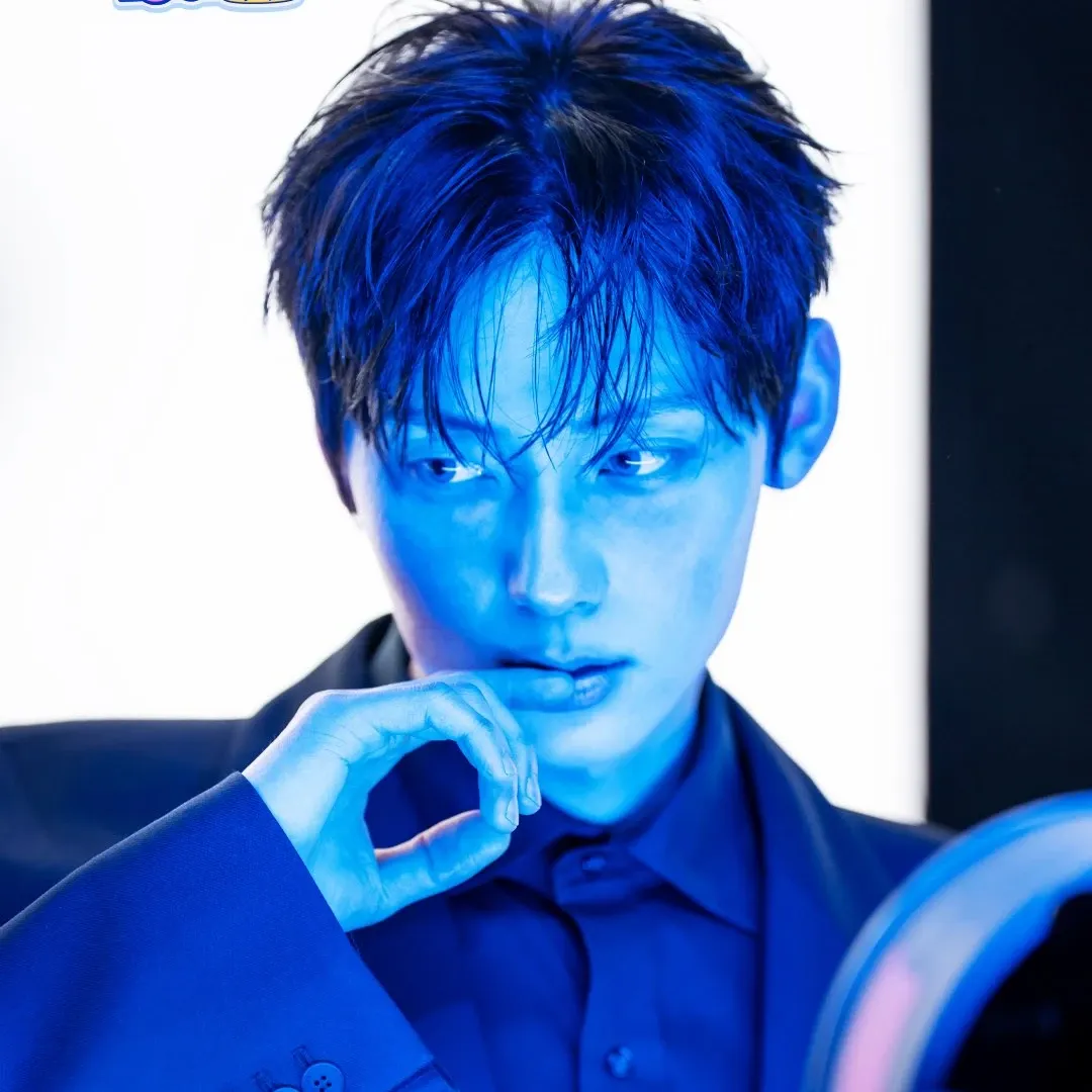 Recent activity shot of Hwang Minhyun