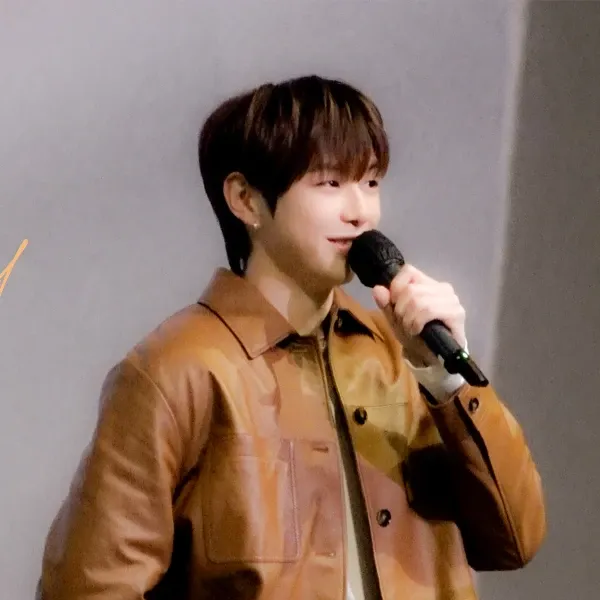 Momen yang diabadikan oleh penggemar Kang Daniel