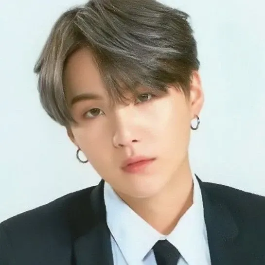 Latest photo of SUGA (BTS)